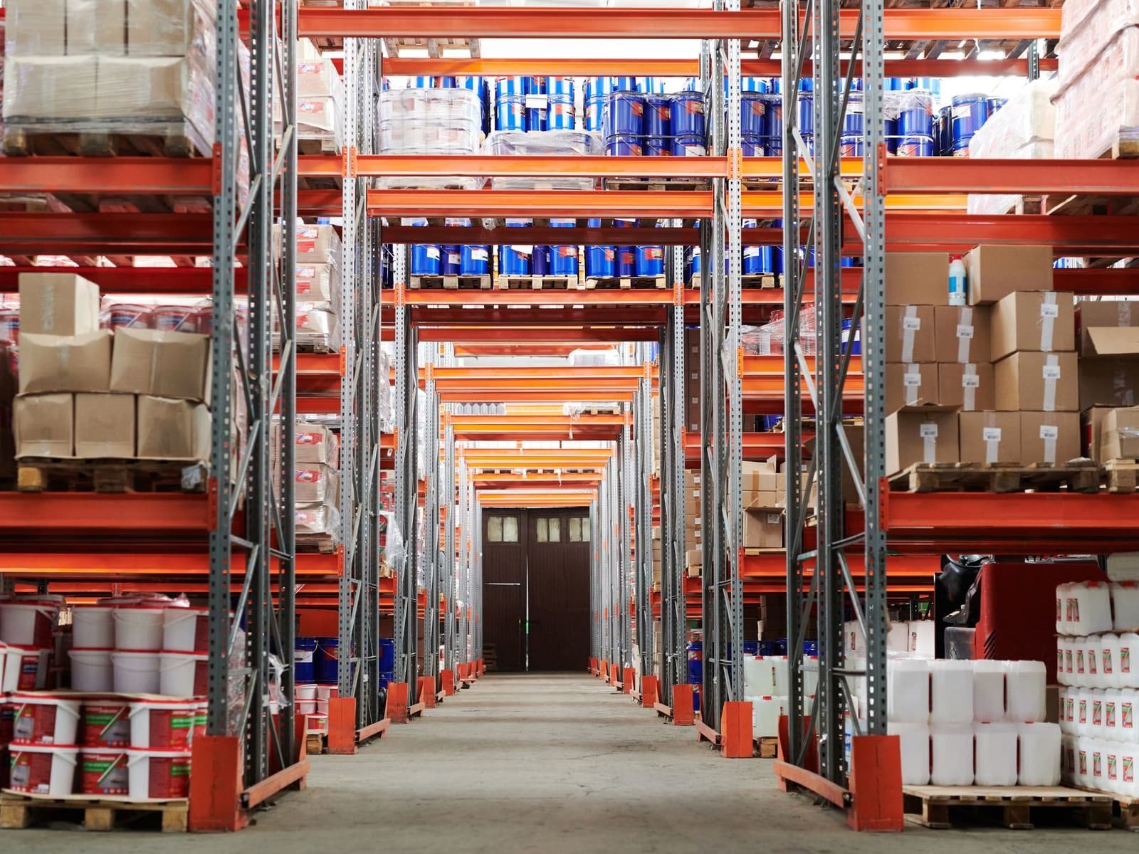 Organised warehouse inventory and fulfilment storage